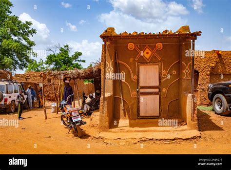 Niger Village House Hi Res Stock Photography And Images Alamy