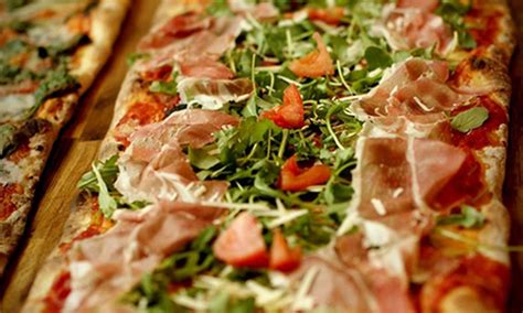 Pizza na Kawałki lub Metry - Pizza a Pezzi | Groupon