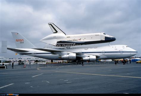 Boeing 747 And Space Shuttle Large Preview