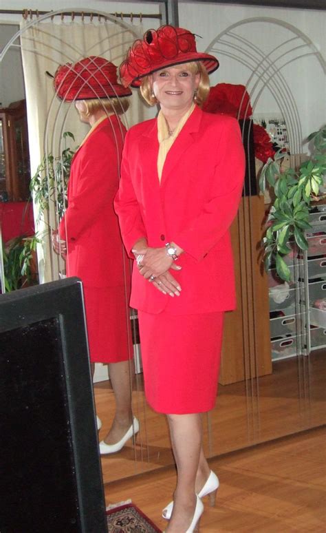 Marie Christine Lady In Red Von Marie Christine Bouvier Über