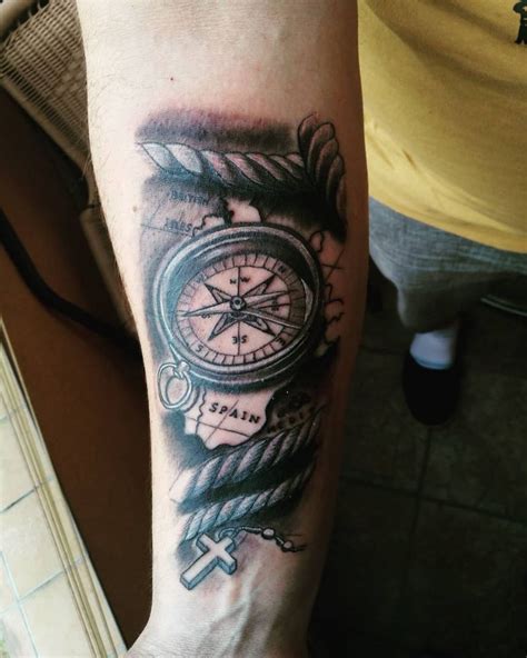 Compass Tattoos Style Vp