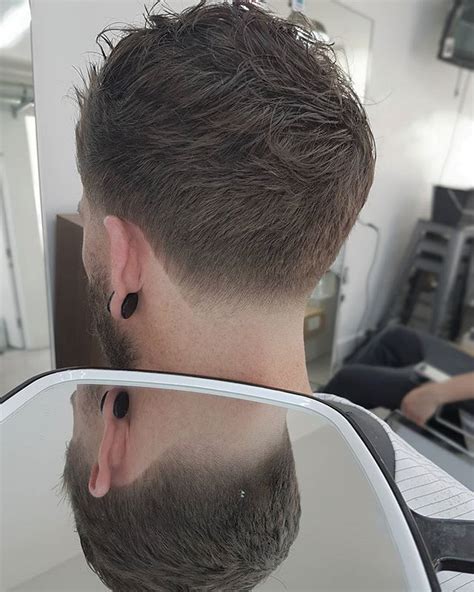 Pin On The Neck Taper