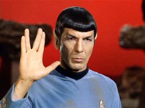 Star Trek Leonard Nimoy Invented The Vulcan Nerve Pinch