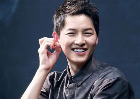 Let's take look at song joong ki's net worth and where he spends his money. All about Korea's hottest actor of the moment, Song Joong ...