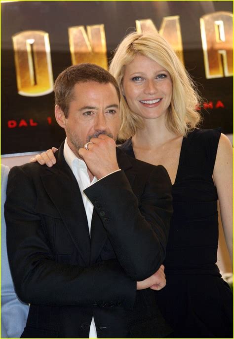 Adorable Moments Of Robert Downey Jr And Gwyneth Paltrow Together
