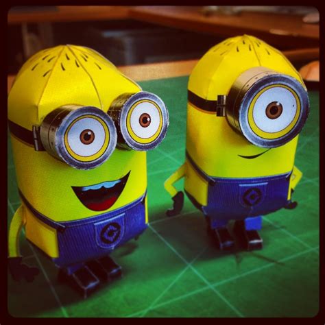 Minions In Progress Papercraft Papertoy Proyectos