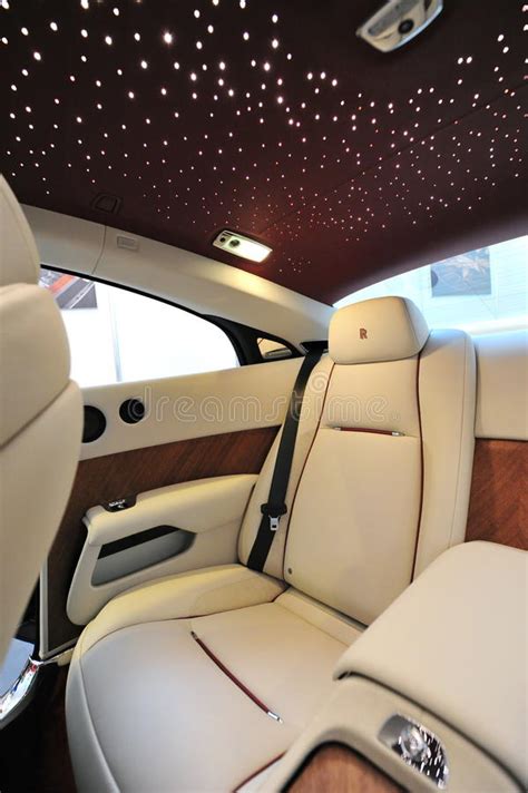 He surprised me by customizing my new rolls royce wraith black badge edition. Rolls Royce star - 15 free HQ online Puzzle Games on Newcastlebeach 2020!