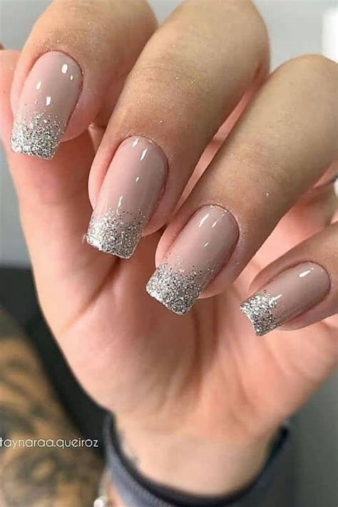 40 Perfect Graduation Nail Ideas For Your Special Day Page 2 Of 5