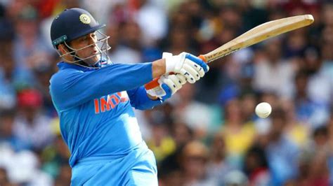 Top 10 Batsmen With Highest Odi Sixes In History