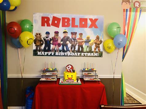 Pin De Tiffany Bailey En Roblox Birthday Party Banderines Feliz