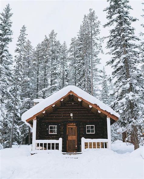 Rustic Roamer Winter Cabin Cabins In The Woods Cabin