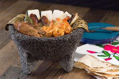 molcajete-mixto-3 | Mexican food recipes, Molcajete mixto recipe