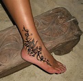 50 Catchy Ankle Tattoo Designs For Girls - Bored Art