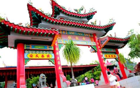 Things to do in port dickson, negeri sembilan: Wan Loong Chinese Temple Tours, Port Dickson | Ticket ...