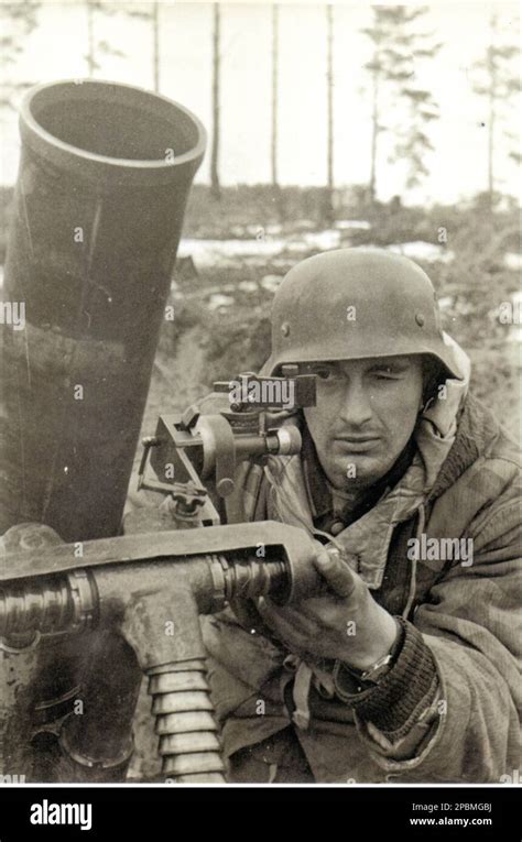 Ww2 German Mortars Hi Res Stock Photography And Images Alamy