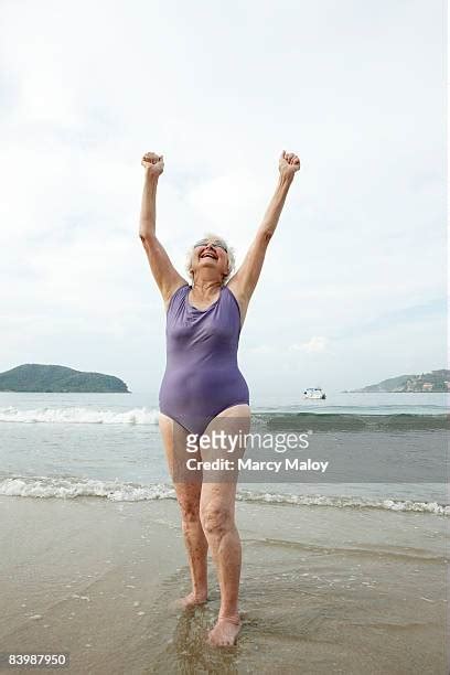 Senior Woman Swimsuit Photos Et Images De Collection Getty Images