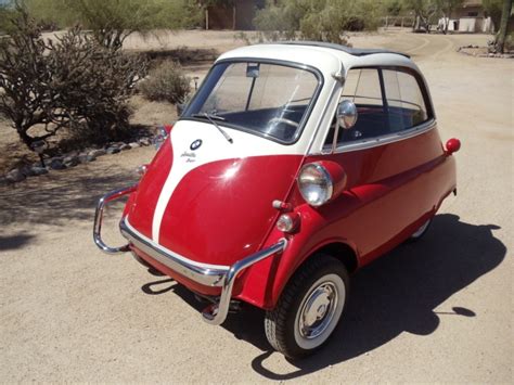 A company is resurrecting steve urkel's diminutive bmw isetta as an electric vehicle. Urkel car. I LOVED this car on the show. Now I know it's ...1957 BMW "Isetta" 300 coupe ...