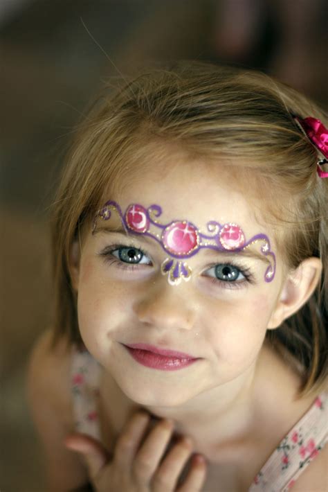 Pin Von Vanessa Kalis Auf Children Bemalte Gesichter Kinderschminken