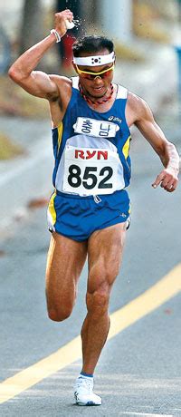 이 공모전에 사활을 건 승아와 회사 사람들은 몹시 아쉬워하며. 스포츠 과학 이봉주는 우사인 볼트와 근육부터 다르다 - 매일경제