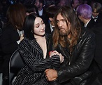 Noah Cyrus Shares the Heartwarming Way She Makes Her Father Billy Ray ...