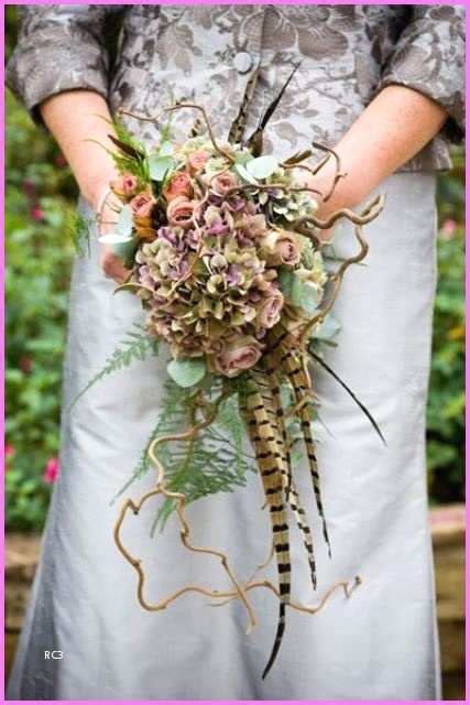 Pheasant Feather Bouquet Prettier 43 Striking Woodland Wedding Bouquets