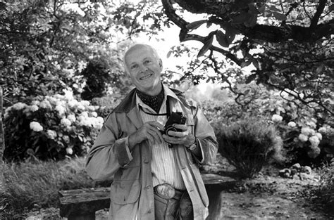 Henri Cartier Bresson Chasing Light