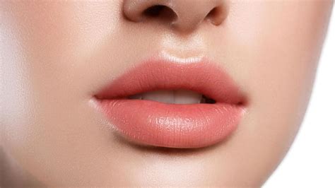Simple And Natural Ways To Get Fuller Lips Koko Cosmetics