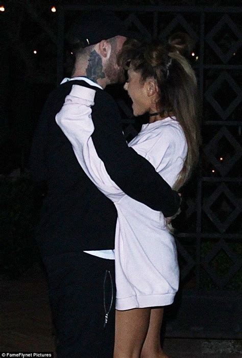 ariana grande and mac miller have pda packed date night mac miller and ariana grande ariana