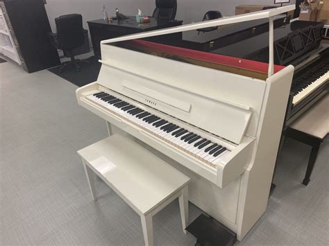 Used Yamaha White Console Upright Pianos Used Pianos Solich Piano Detroit Michigan