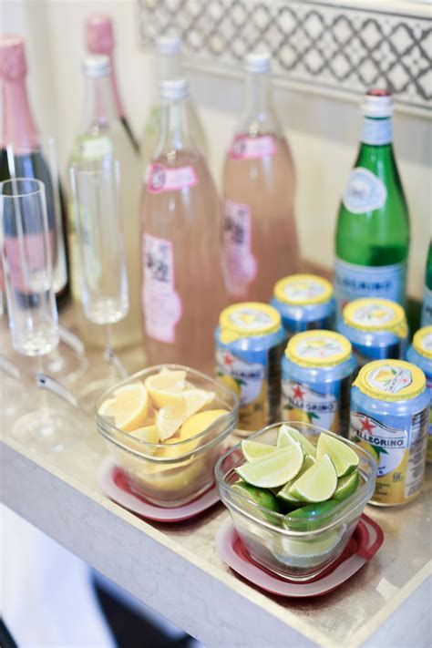 Choose a time of day that fits in with your budget. How To Throw A Great Housewarming Party!