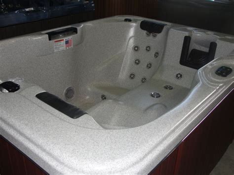 Cal Spas Aqua Select Series Hot Tub With Sahara Interior And 84 X64 Mahogany Cabinet