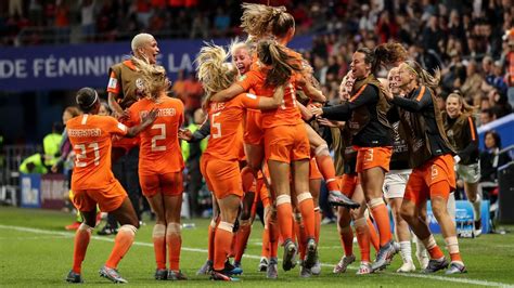 Womens World Cup 2019 Late Penalty Drama As Netherlands Snatch Win Against Japan Eurosport