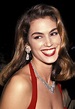 Cindy Crawford’s ’90s Hair Is Trending On TikTok – And We’re Not Mad ...