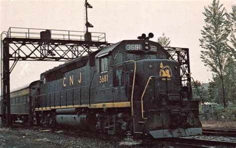 Vtg Postcard Central Railroad 3681 Passenger Train Engine New Jersey