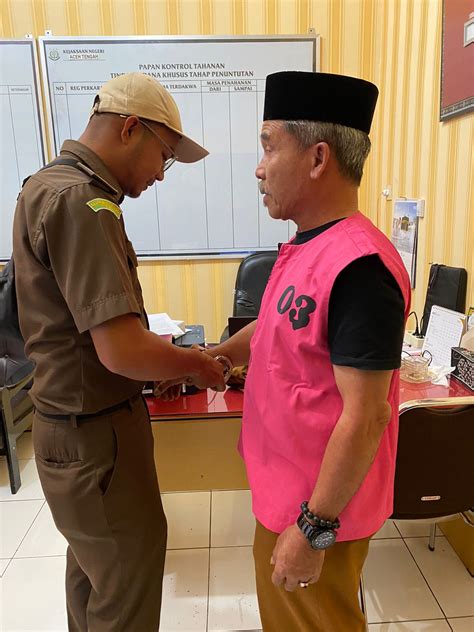 Korupsi Alat Permainan Edukasi Ape Mantan Kadisdik Aceh Tengah Dan