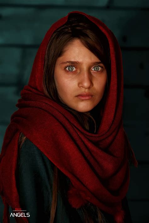 Similar To The Famous Afghan Girl Aka Mona Lisa Afghan Global