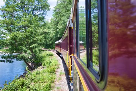 Riding The Hobo Railroad Smithsonian Photo Contest Smithsonian Magazine