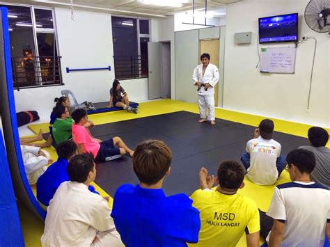 Immer über alle neuigkeiten, fotos, veranstaltungen und termine informiert sein. KL Judo Centre @Forum Pudu: First recreational training ...