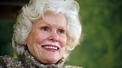 Doris Buffett, Her Family’s ‘Retail Philanthropist,’ Dies at 92 - The ...