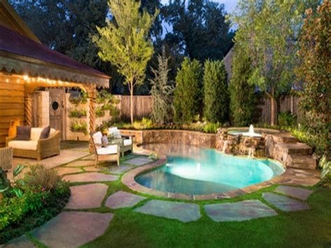 Why not build a swimming pool in your backyard, or even a small pool? Most Amazing Backyard Pool Patio Ideas BW18i4 (With images ...