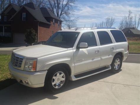 Buy Used 2004 Cadillac Escalade In Knoxville Tennessee United States