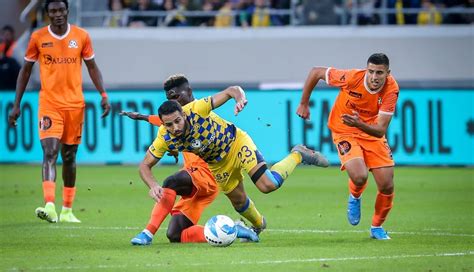 More images for מכבי חיפה נגד הפועל ת״א » ליגת העל: 1:1 מפתיע בין מכבי ת"א לנס ציונה, 0:2 לכפ"ס בסמי ...