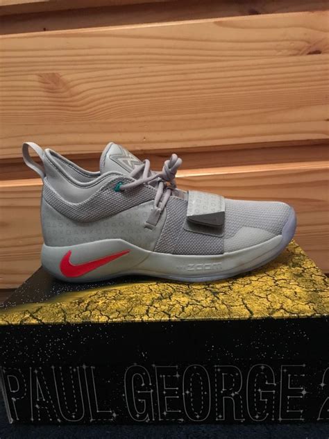 Paul george, the okc american basketball player, is from palmdale, a city outside of la. Paul George 2.5 PlayStation Shoes- size 10.5 US- Mens ...