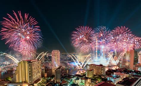 Premium Photo Celebration Of New Year Day With Colorful Fireworks On