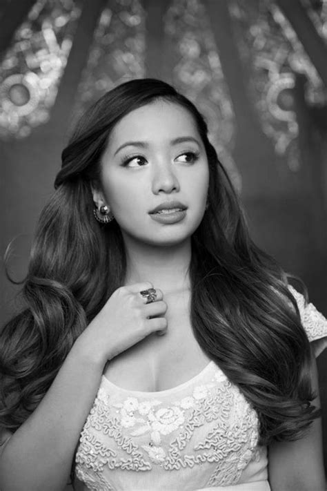 Michelle Phan Blogger Makeup Artist She Is Such An Inspiration To
