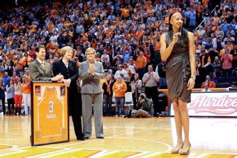 Tennessee Lady Volunteers Honor Candace Parker Retire Her Jersey