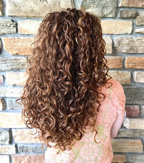 Lucious Long Curls Curlyhair Colored Curly Hair Curly Hair Styles