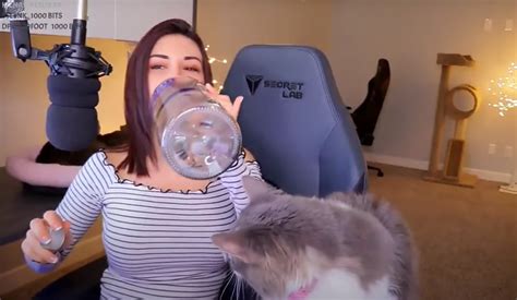 Meet Alinity Divine Controversial Gamer In Trouble For Nip Slip