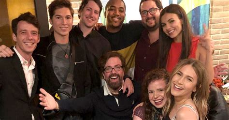 ‘zoey 101 Cast Reunites Without Jamie Lynn Spears Pics