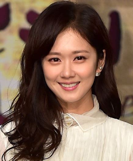 '연기의 신' 신하균 단답 인터뷰 '웃음' 감정 몰입, 눈 충혈돼. 흑발로 다시 써보는 장나라의 리즈시절 : 네이트판